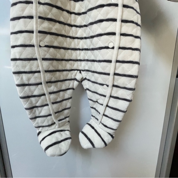 NWT Nordstrom Baby Quilted Hooded Bunting 3M NWT Ivory Stripe Footed One-Piece - Picture 8 of 12